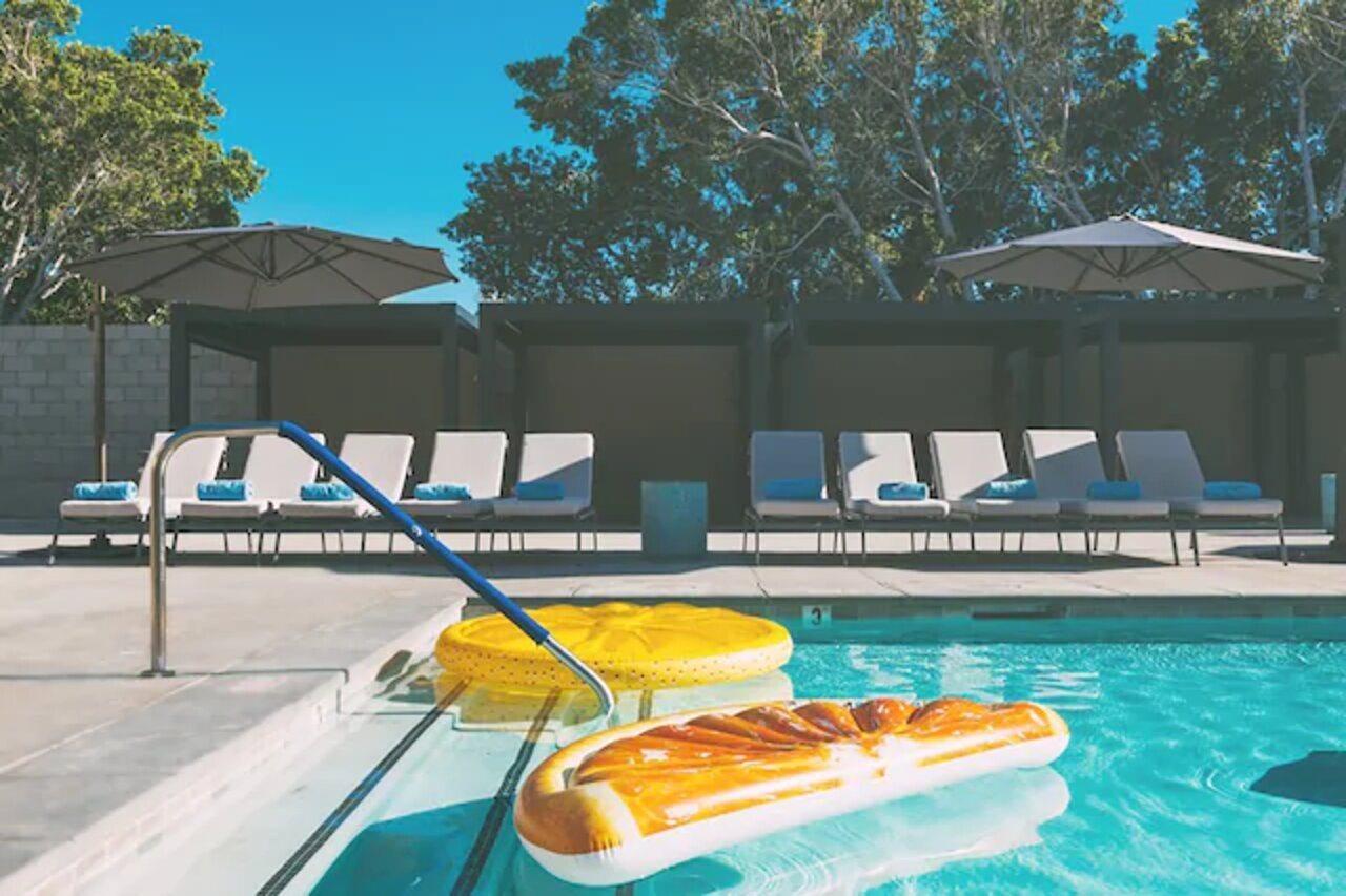The Infusion Club 2* Palm Springs